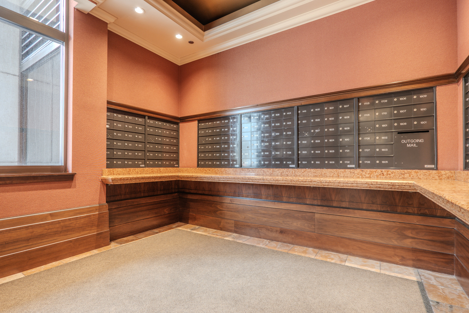 233 East 13th Street, Unit 2001 Chicago, IL 60605 - Photo 48 of 48