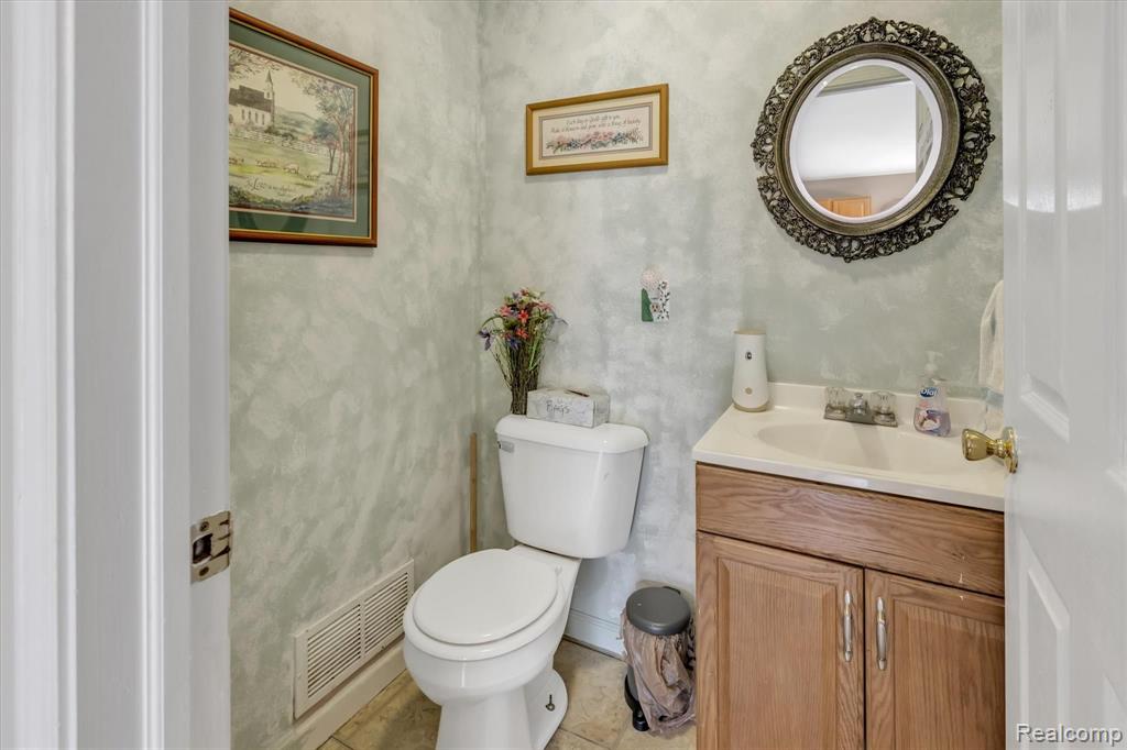 4267 Oak Road Vassar, MI 48768 - Photo 17 of 33