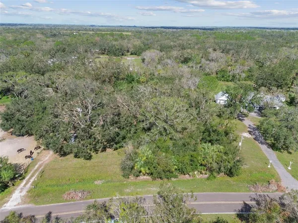 $170,000 | 1619 Butch Cassidy Trail, Wimauma, FL 33598