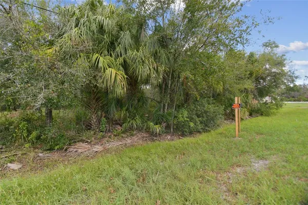 $170,000 | 1619 Butch Cassidy Trail, Wimauma, FL 33598