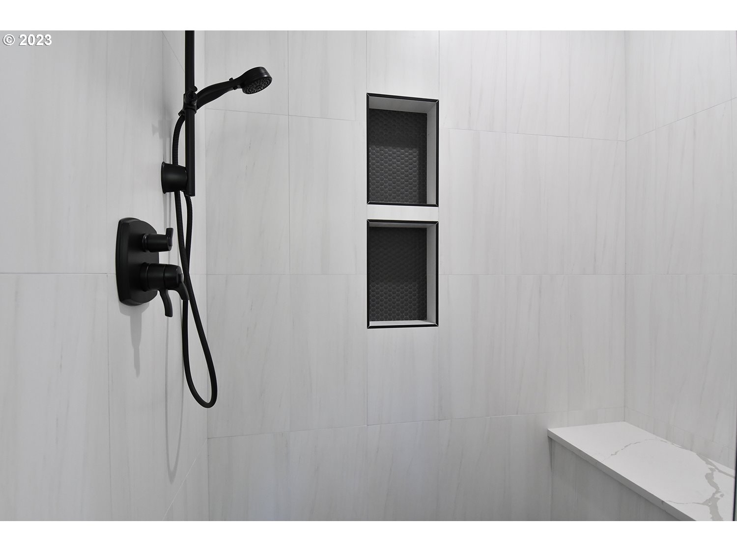 14915 Northeast 40th Street Vancouver, WA 98686 - Photo 11 of 17 a bathroom with a shower