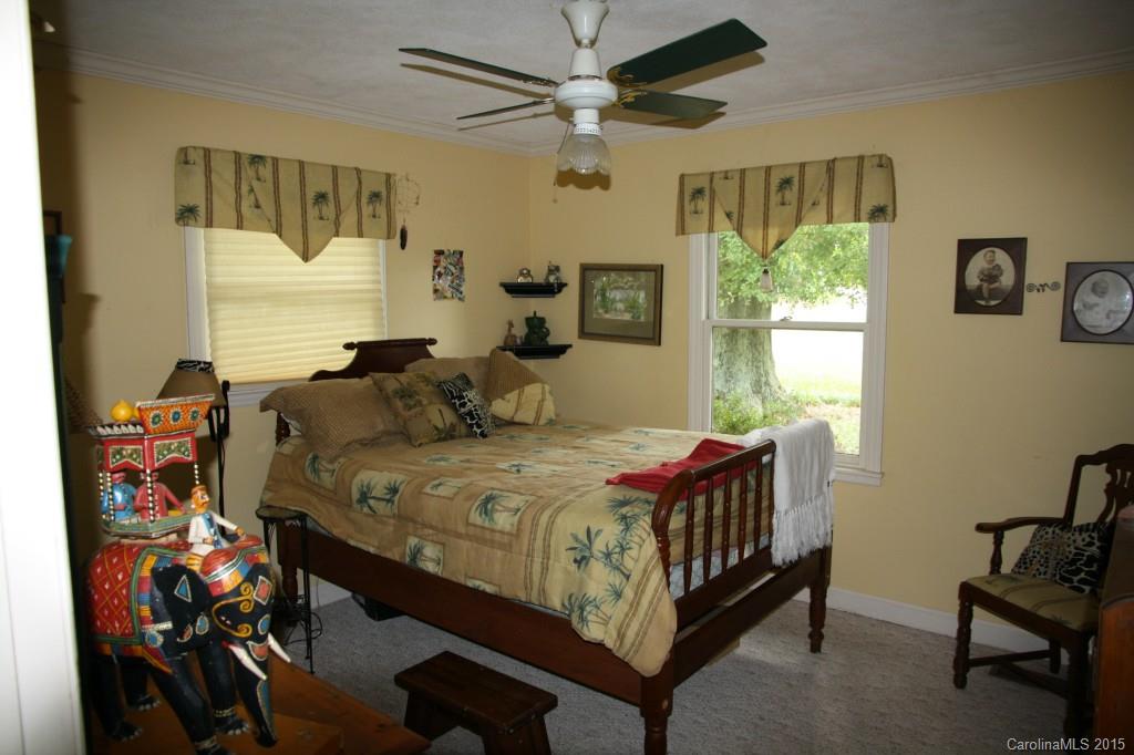 87 Shadowbrook Road Stanley, NC 28164 - Photo 9 of 17 Gallery Image 9