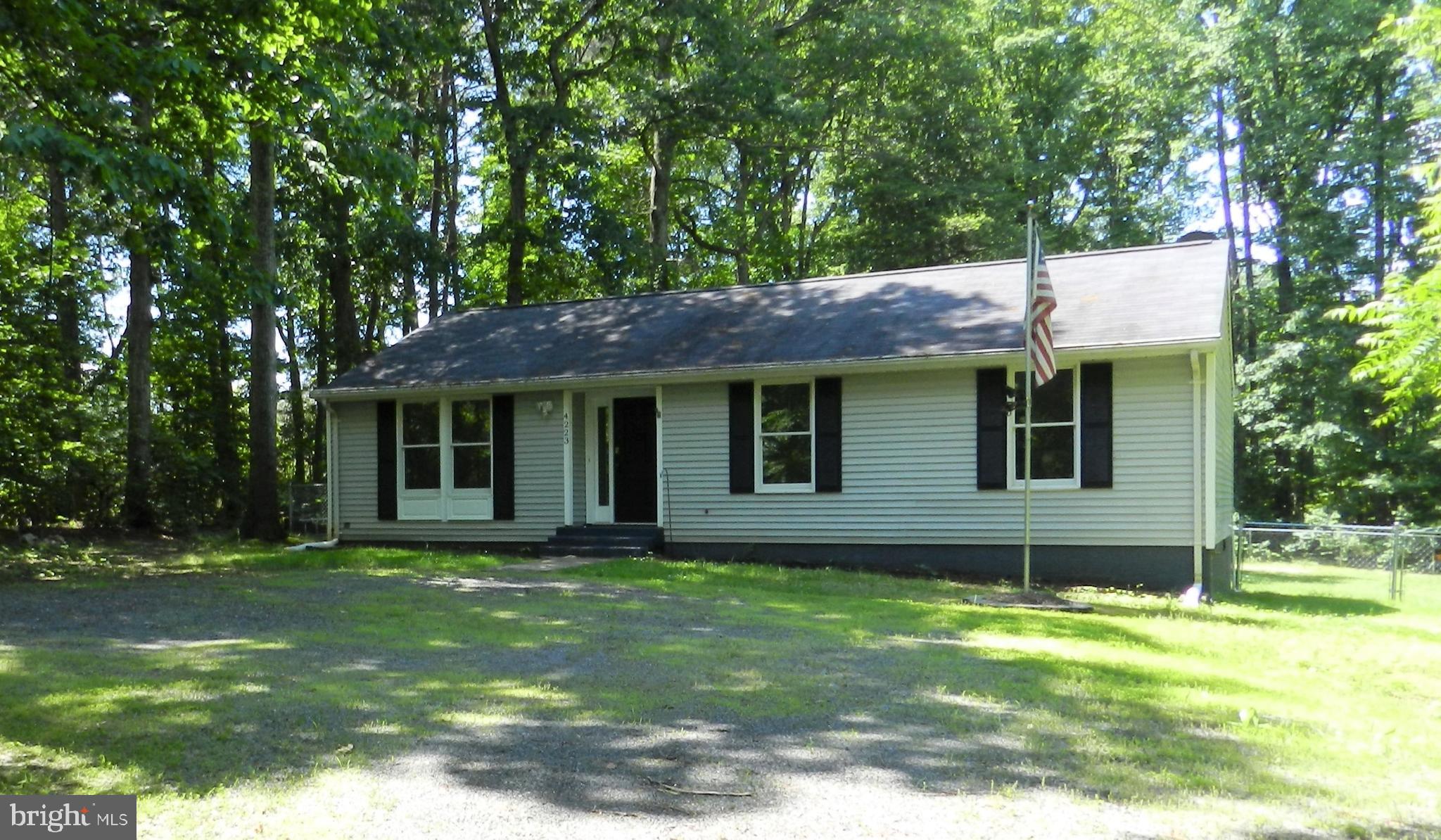 4223 Goldmine Road Goldvein, VA 22720 - Photo 11 of 43 front