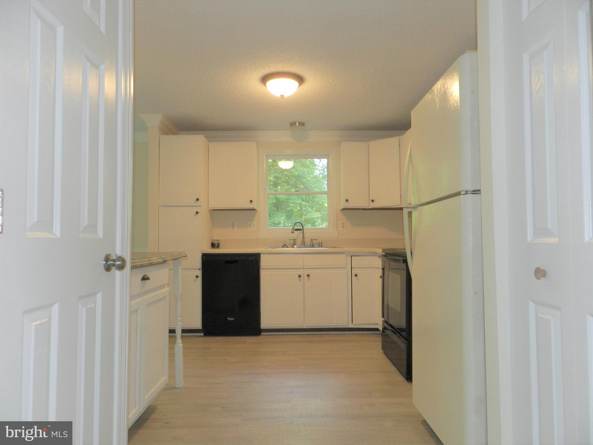 4223 Goldmine Road Goldvein, VA 22720 - Photo 7 of 43 open Kitchen