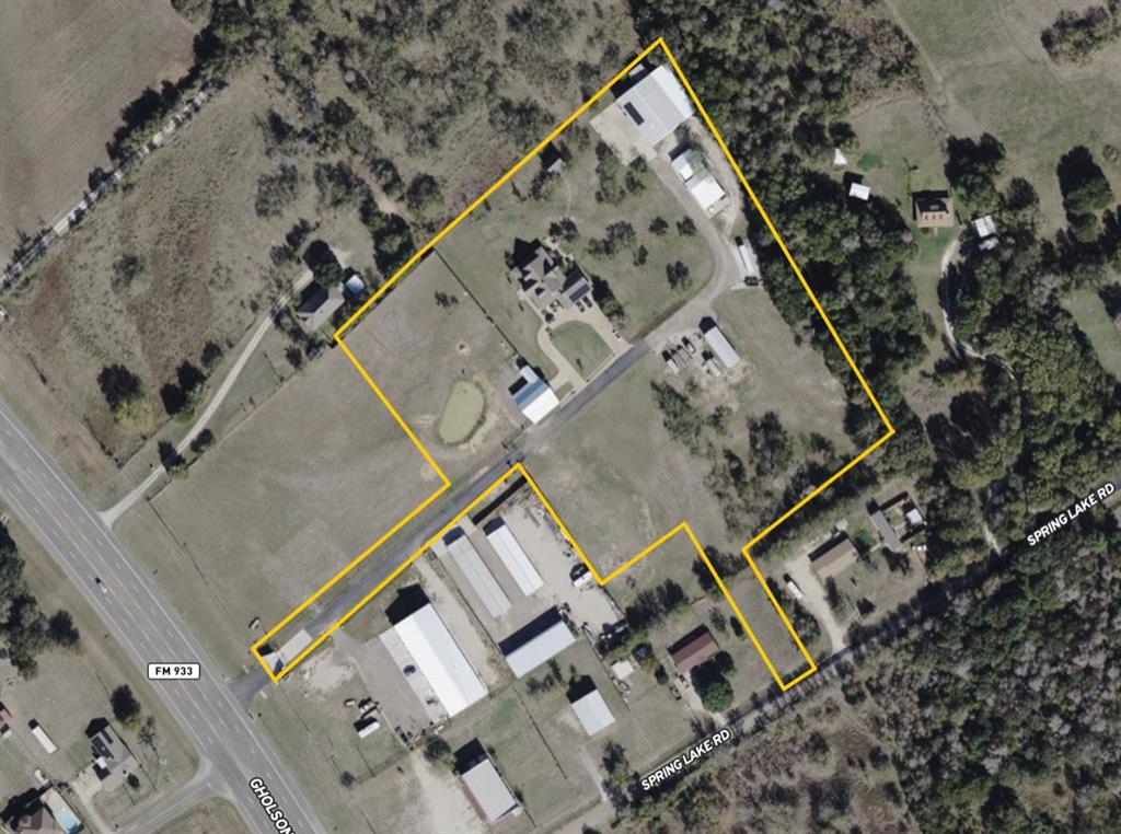 5004 Gholson Road Waco, TX 76705 - Photo 2 of 40 an aerial view of a house