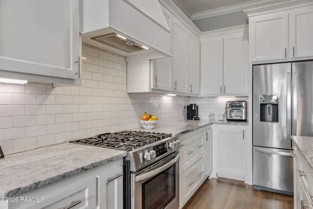 $345,900 | 426 Sandy Bay Drive, Broussard, LA 70518