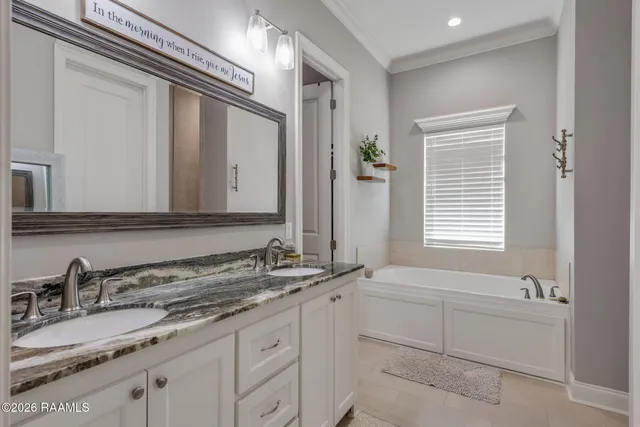 $345,900 | 426 Sandy Bay Drive, Broussard, LA 70518