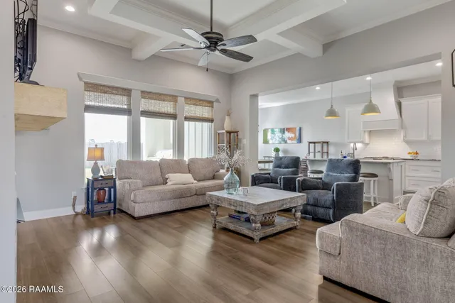 $345,900 | 426 Sandy Bay Drive, Broussard, LA 70518