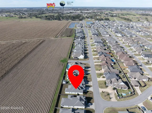$345,900 | 426 Sandy Bay Drive, Broussard, LA 70518