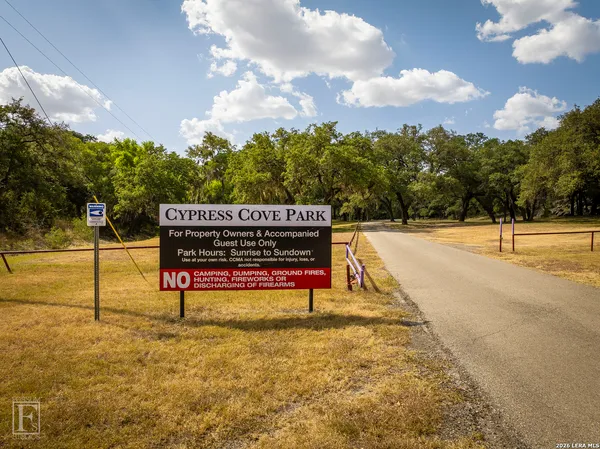 $275,000 | 1956 Tanglewood Trail, Spring Branch, TX 78070