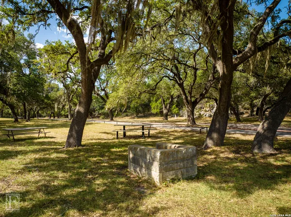 $275,000 | 1956 Tanglewood Trail, Spring Branch, TX 78070