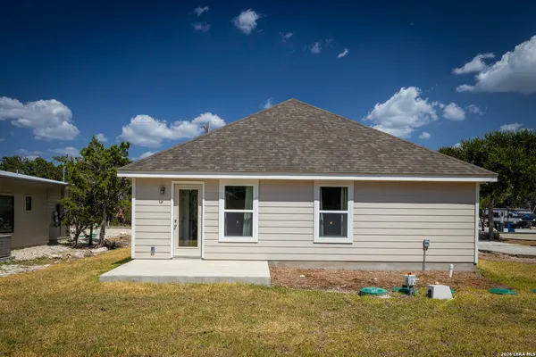 $275,000 | 1956 Tanglewood Trail, Spring Branch, TX 78070