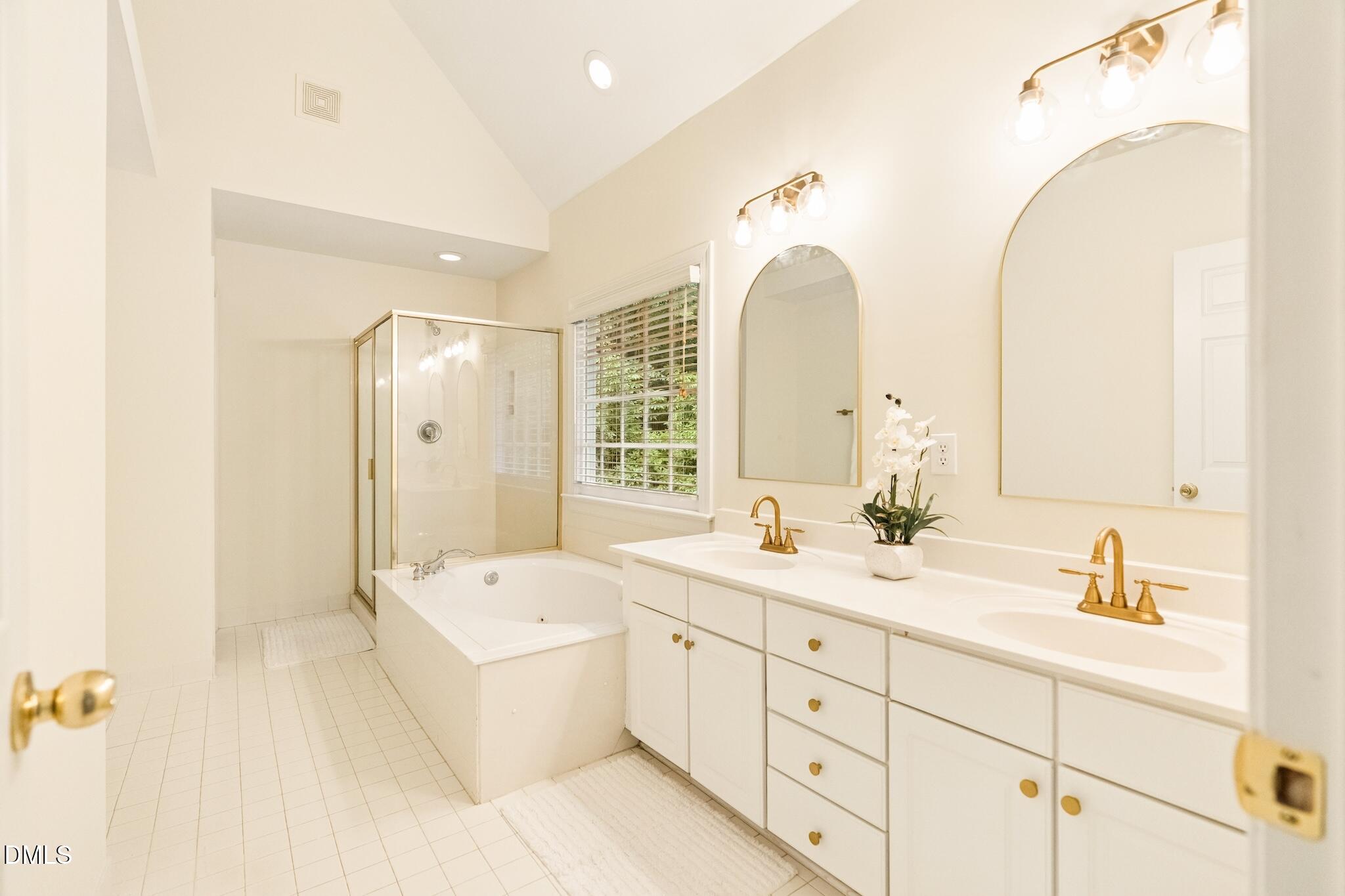 2929 Sunnystone Way Raleigh, NC 27613 - Photo 27 of 42