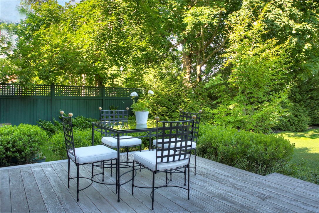 34 Eastover Road Portsmouth, RI 02871 - Photo 20 of 40 Gallery Image 20