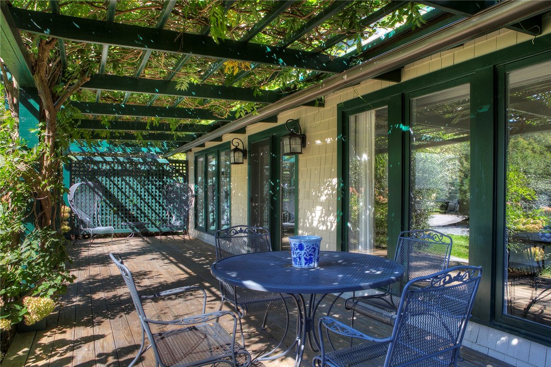 34 Eastover Road Portsmouth, RI 02871 - Photo 32 of 40 Gallery Image 32
