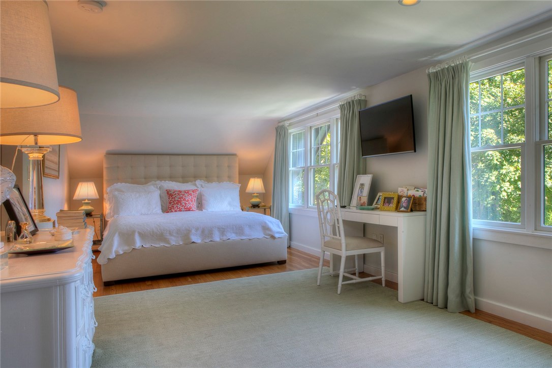 34 Eastover Road Portsmouth, RI 02871 - Photo 35 of 40 Gallery Image 35