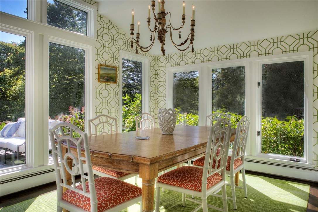 34 Eastover Road Portsmouth, RI 02871 - Photo 10 of 40 Gallery Image 10