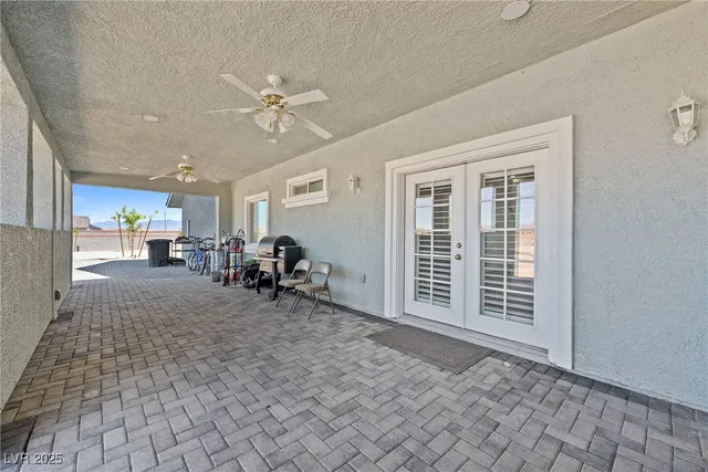 $699,999 | 9090 South Josephine Street, Pahrump, NV 89048