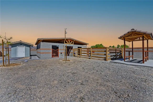 $699,999 | 9090 South Josephine Street, Pahrump, NV 89048