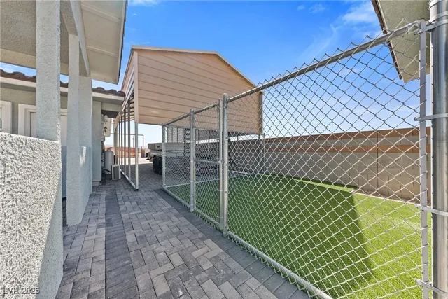 $699,999 | 9090 South Josephine Street, Pahrump, NV 89048