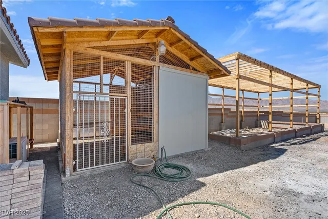$699,999 | 9090 South Josephine Street, Pahrump, NV 89048