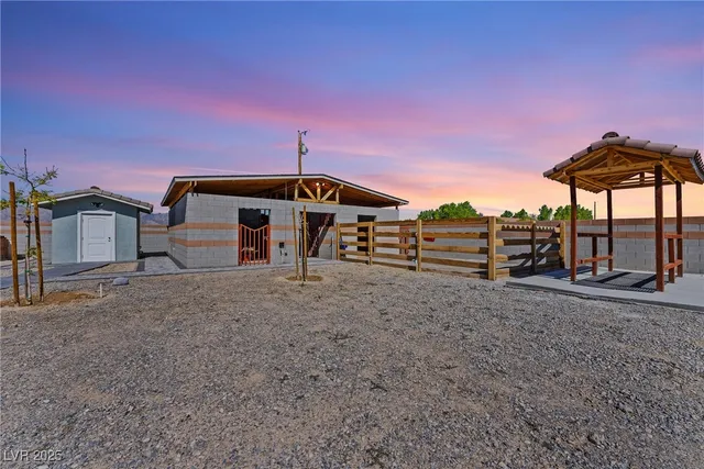 $699,999 | 9090 South Josephine Street, Pahrump, NV 89048