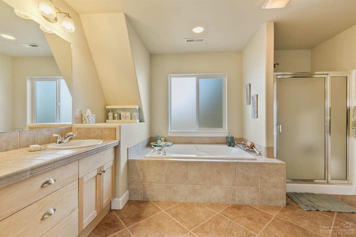 20276 Halfway Road Bend, OR 97703 - Photo 5 of 20 Additional Photo