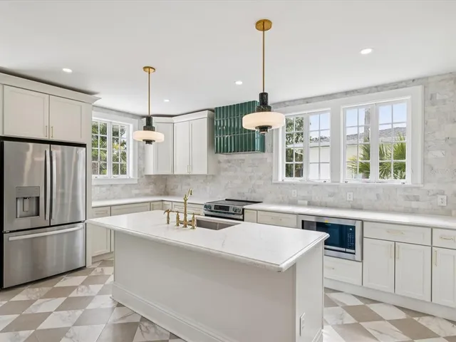 $11,000 | 456 Gardenia Street, Belleair, FL 33756