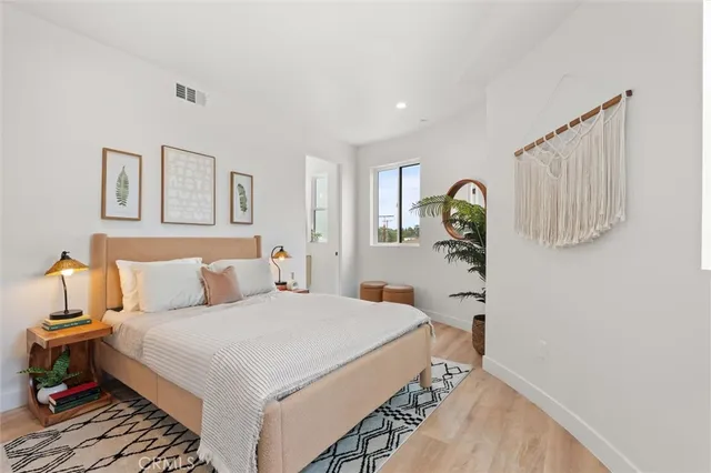 $1,249,000 | 6059 North Tujunga Avenue, North Hollywood, CA 91606