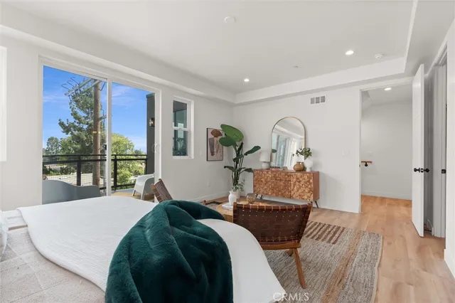 $1,249,000 | 6059 North Tujunga Avenue, North Hollywood, CA 91606