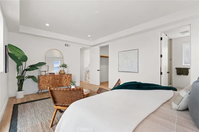 $1,249,000 | 6059 North Tujunga Avenue, North Hollywood, CA 91606