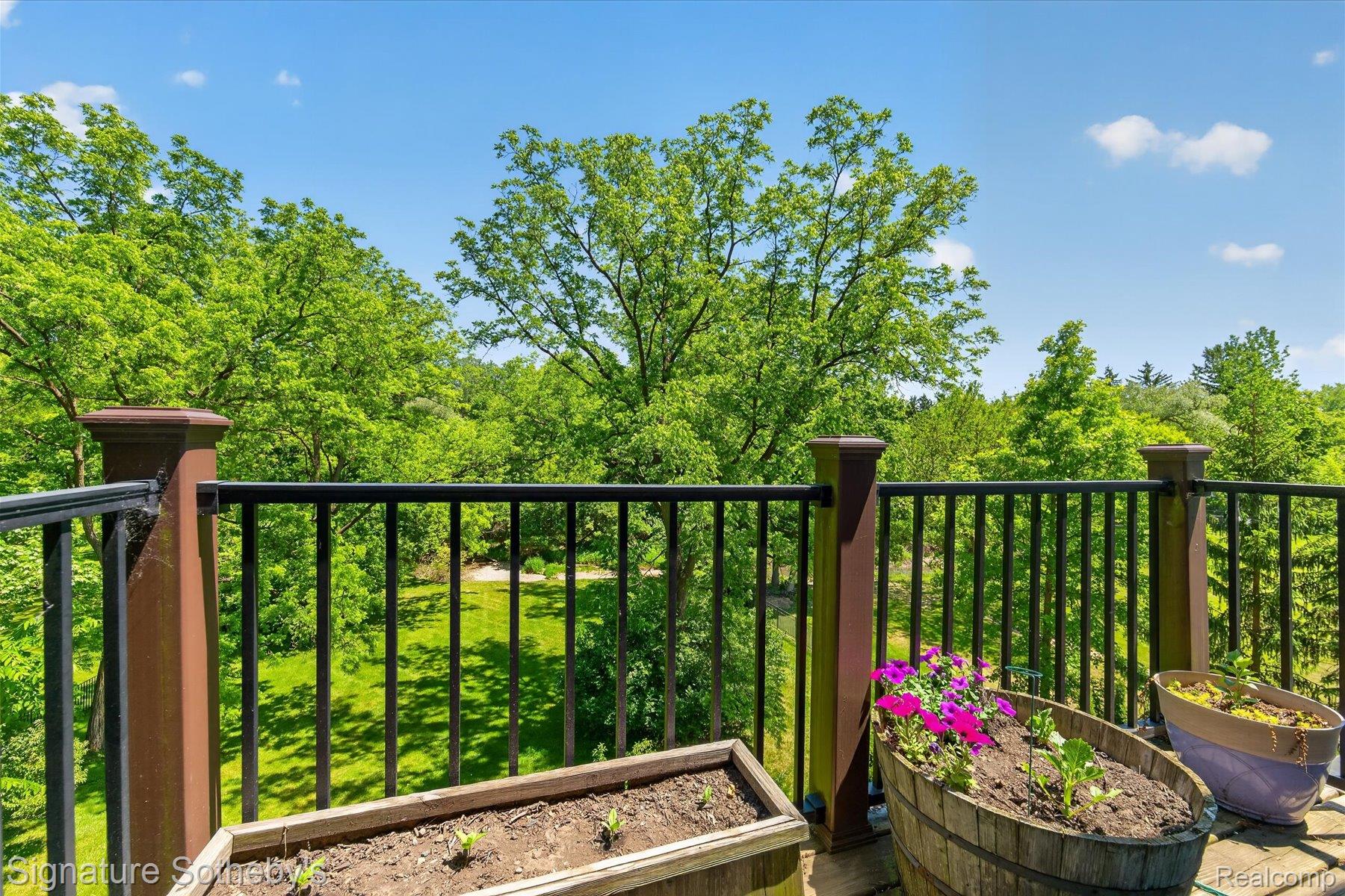 30650 Lahser Road Franklin, MI 48025 - Photo 71 of 93 071-30650-Lahser-Rd-Beverly-Hills-MI-48025-WindowStill.jpg