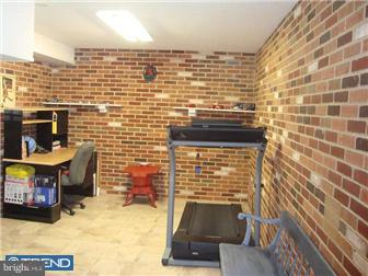 1856 Garth Road Philadelphia, PA 19116 - Photo 10 of 10 Basement - Finished