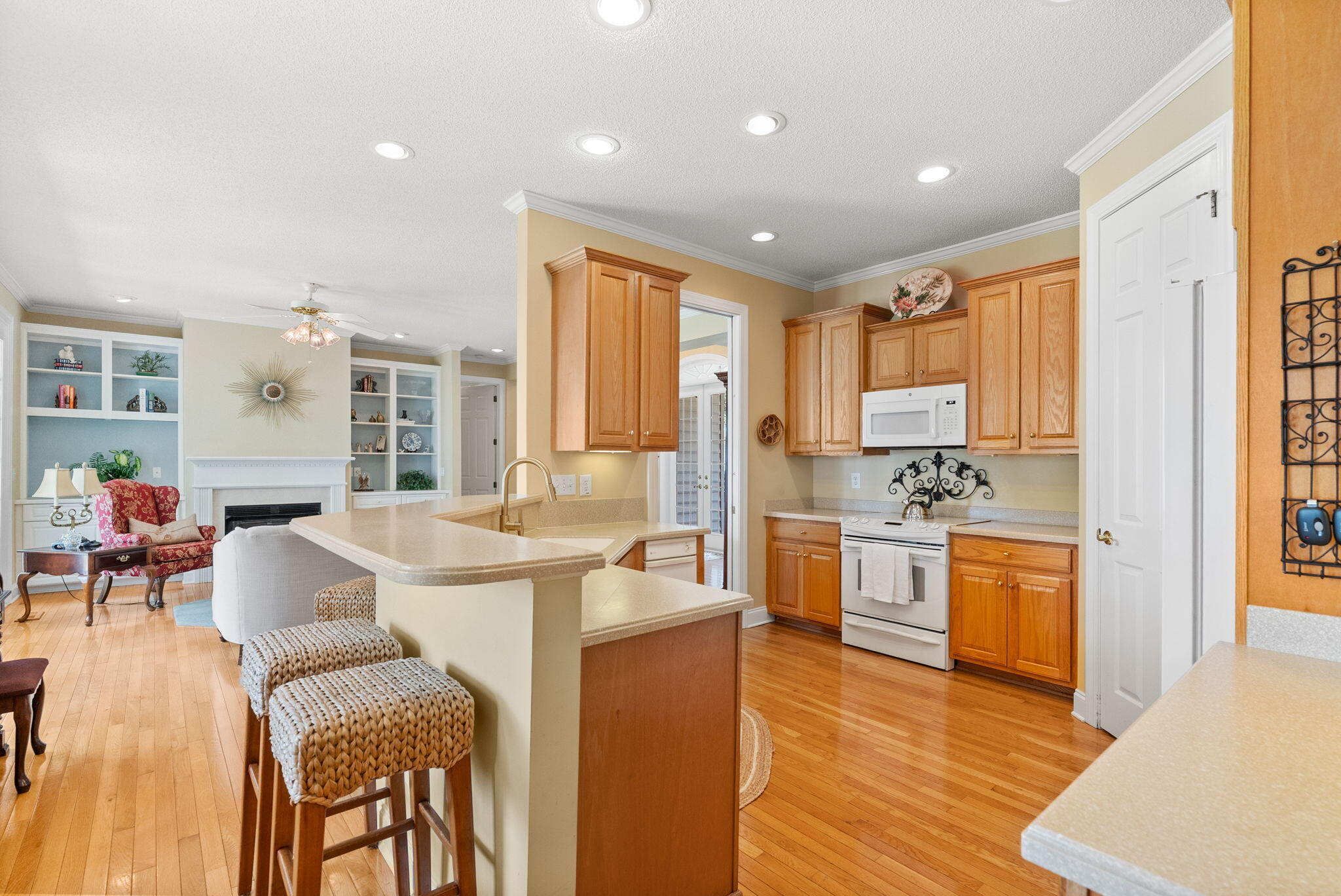 903 Butter Road Bonneau, SC 29431 - Photo 20 of 72 28-web-or-mls-BARCLAY MEDIA CO-47