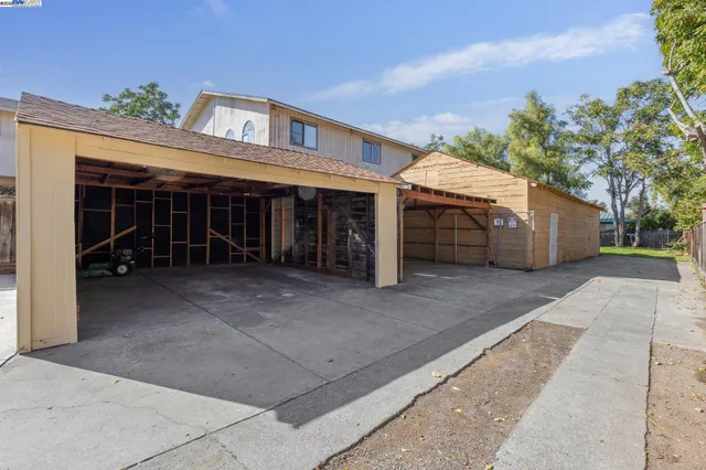 $1,850,000 | 1351 Peach Court, San Jose, CA 95116