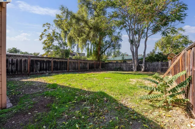 $1,850,000 | 1351 Peach Court, San Jose, CA 95116