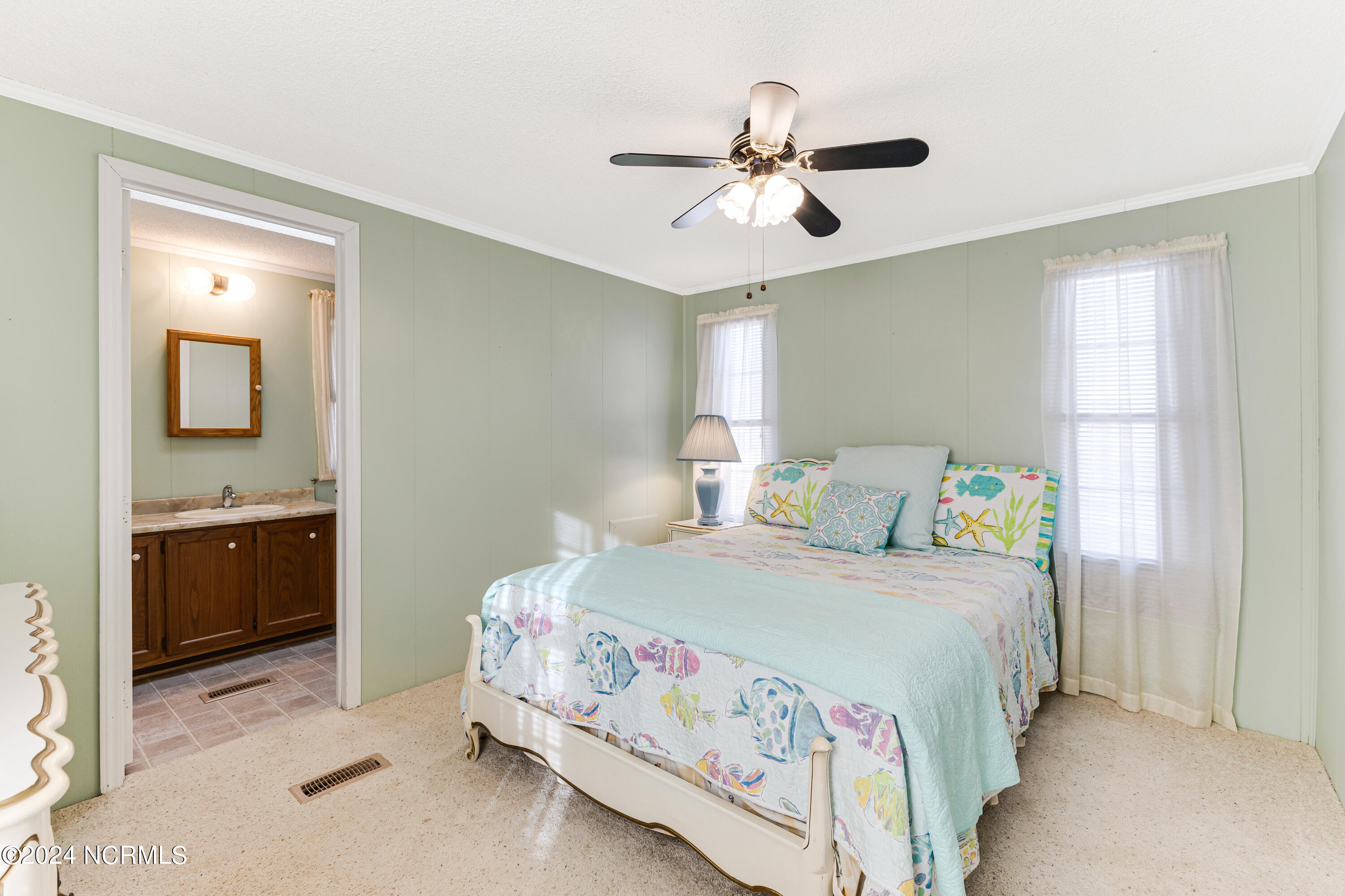 7137 Channel II Southwest Ocean Isle Beach, NC 28469 - Photo 20 of 35 7137 Channel-28