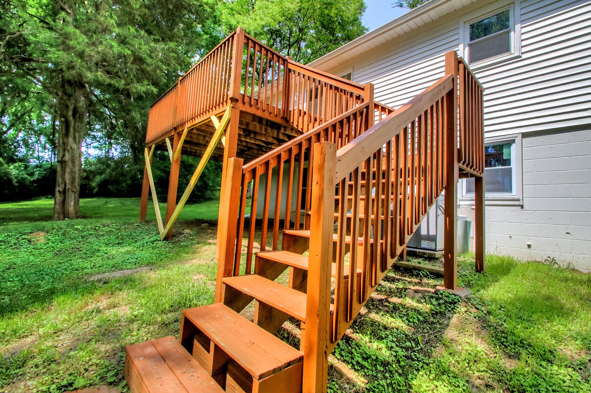 4855 Payne Road Antioch, TN 37013 - Photo 5 of 21 Large deck