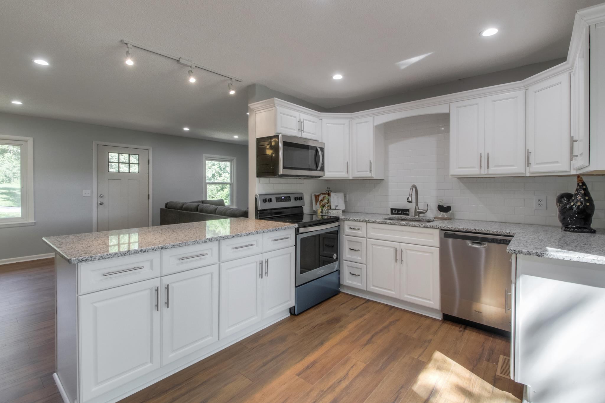 4855 Payne Road Antioch, TN 37013 - Photo 8 of 21 What a stunning backsplash