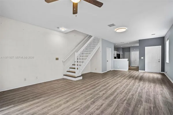 $3,650 | 2167 Hacienda Terrace, Unit 2167, Weston, FL 33327