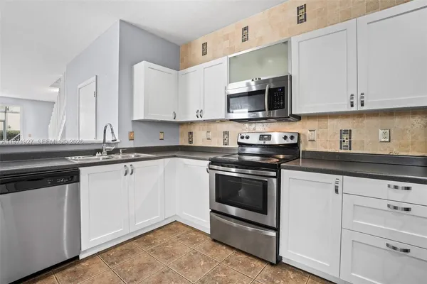$3,650 | 2167 Hacienda Terrace, Unit 2167, Weston, FL 33327