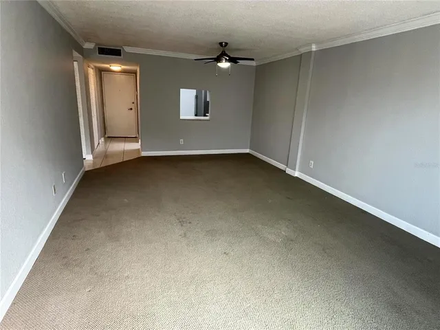 $1,400 | 2700 Coconut Bay Lane, Unit 423 (2C), Sarasota, FL 34237