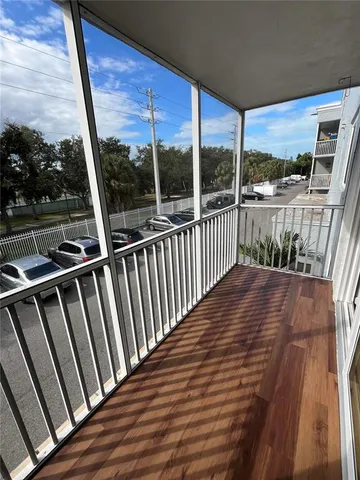 $1,400 | 2700 Coconut Bay Lane, Unit 423 (2C), Sarasota, FL 34237