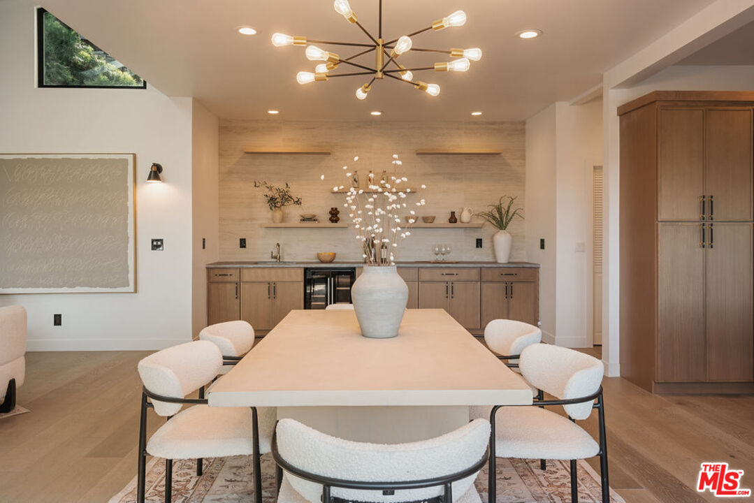 2474 Silver Ridge Avenue Los Angeles, CA 90039 - Photo 15 of 56