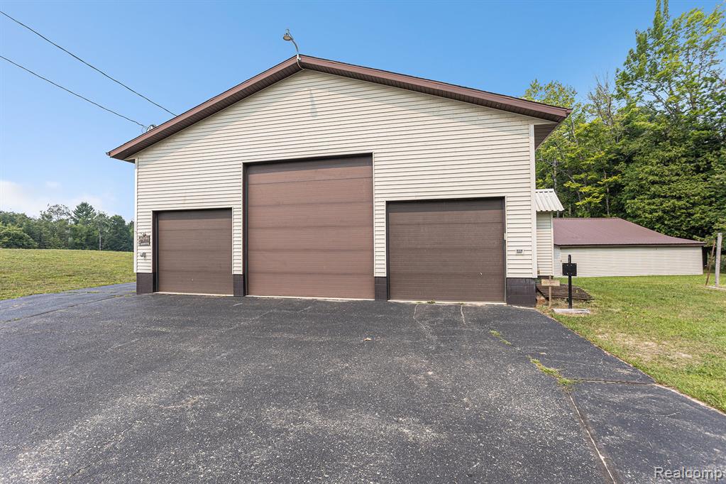 808 South Dow Road West Branch, MI 48661 - Photo 38 of 48 Gallery Image 38