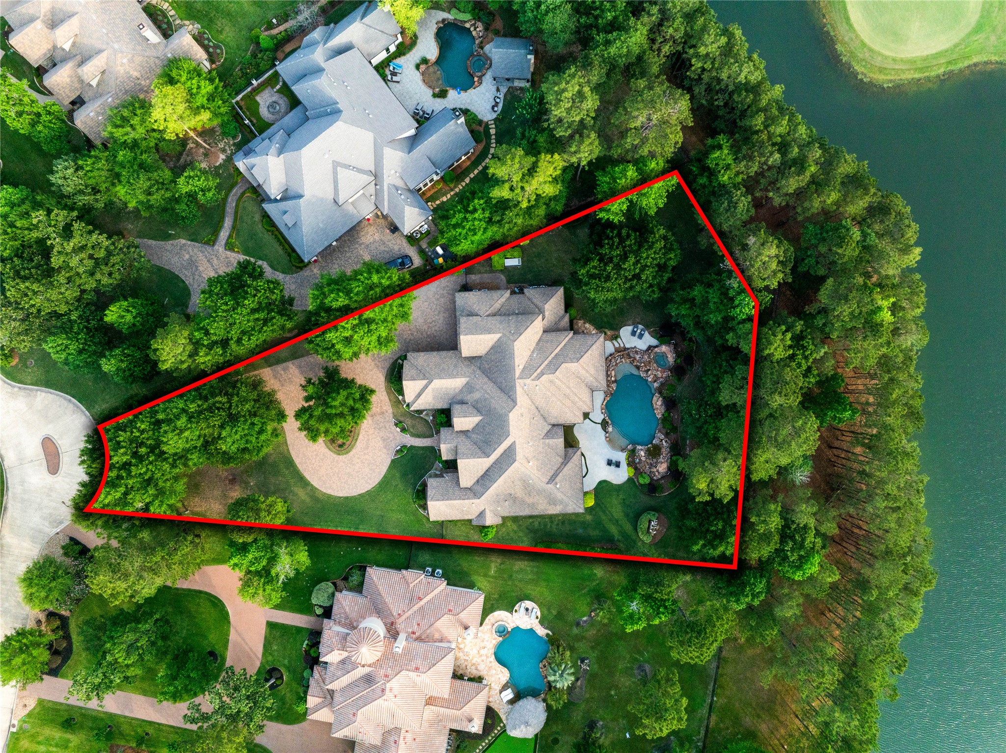 852 Eagle Pointe Montgomery, TX 77316 - Photo 8 of 48 an aerial view of a house