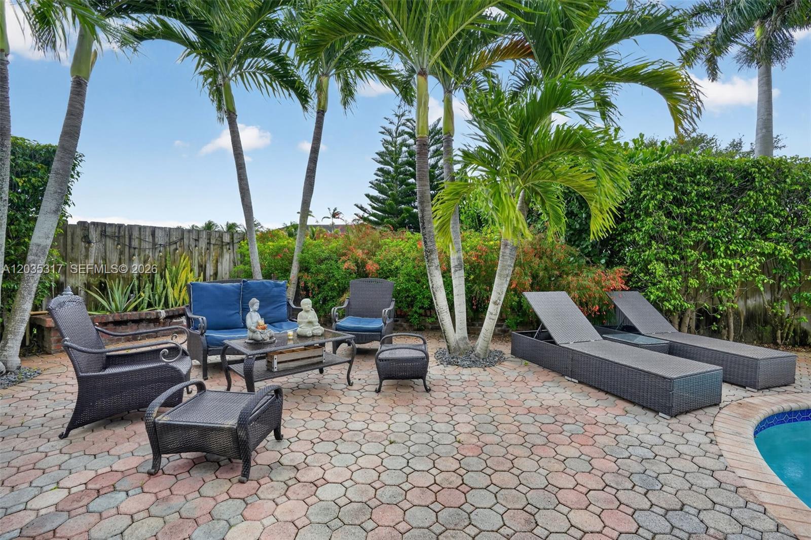8216 Southwest 166th Place Miami, FL 33193 - Photo 5 of 58