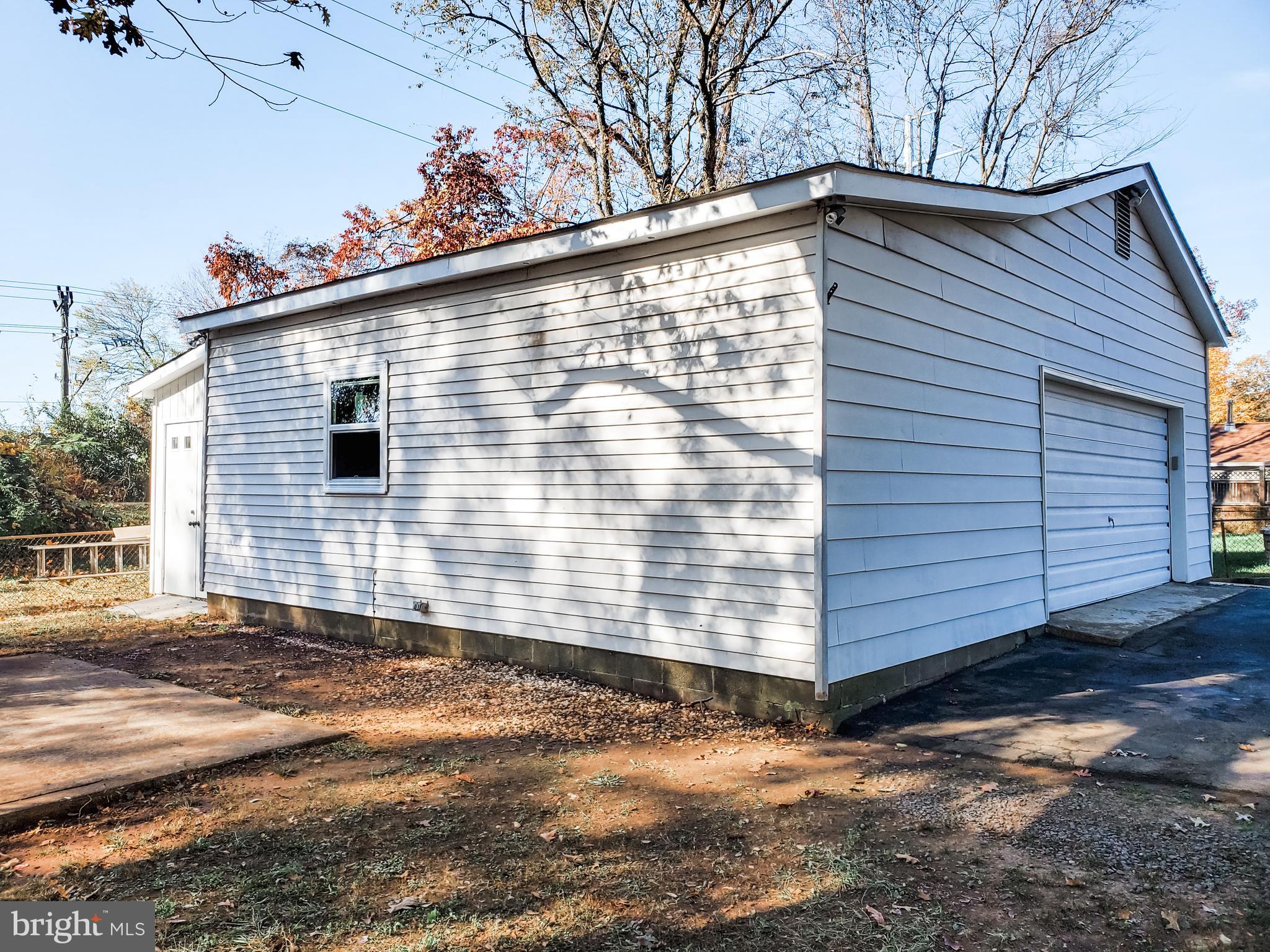 700 Williamsburg Road Sterling, VA 20164 - Photo 13 of 33 Gallery Image 13