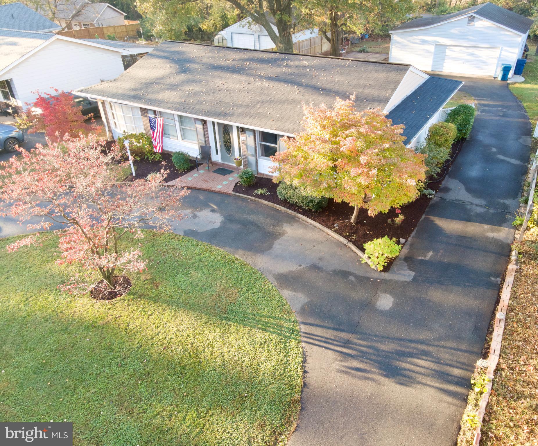 700 Williamsburg Road Sterling, VA 20164 - Photo 6 of 33 Gallery Image 6