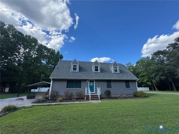 $535,000 | 13300 Bradley Bridge Road, Chester, VA 23831